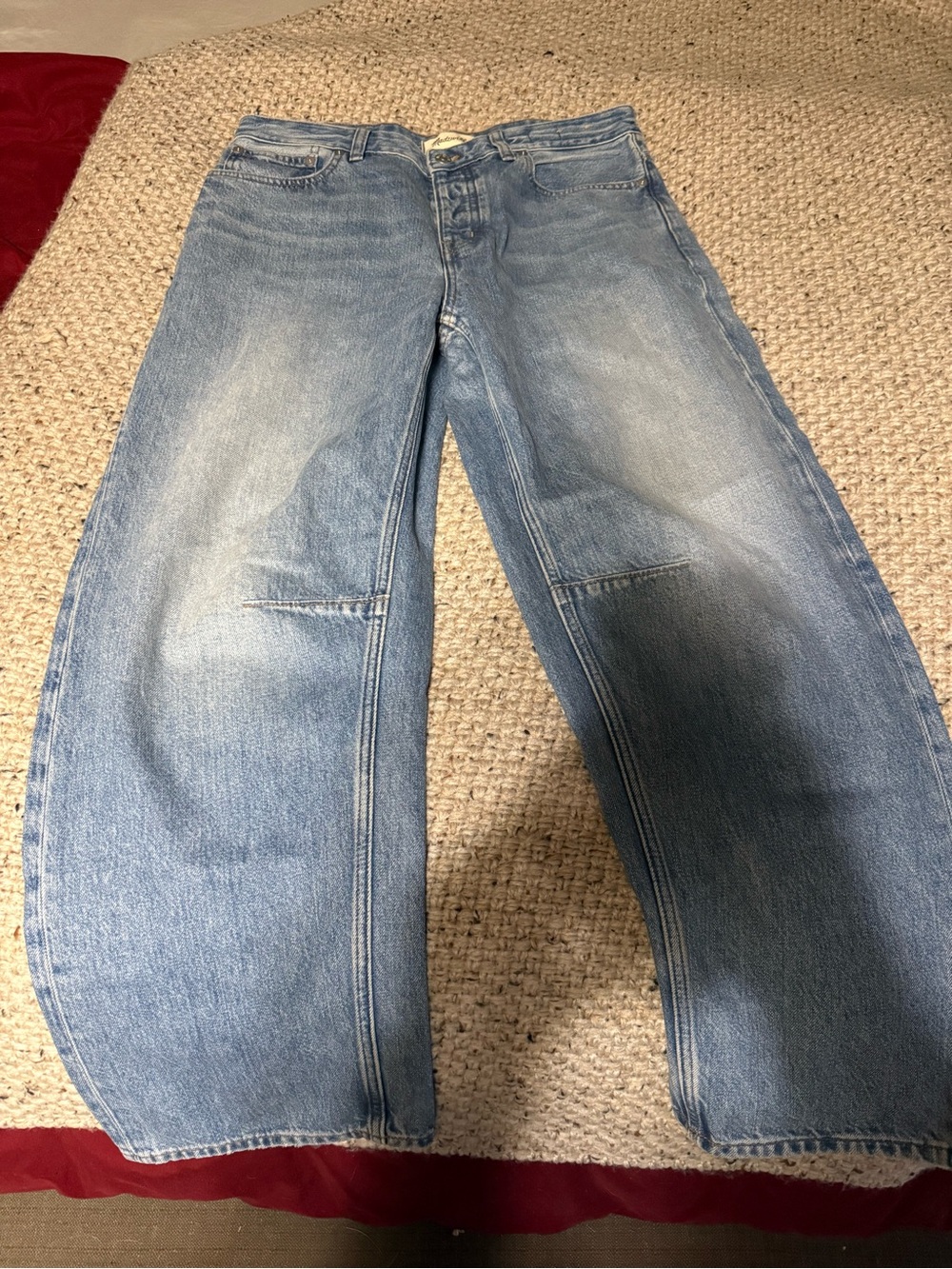 Madewell The Darted Barrel-Leg Light Blue Jeans